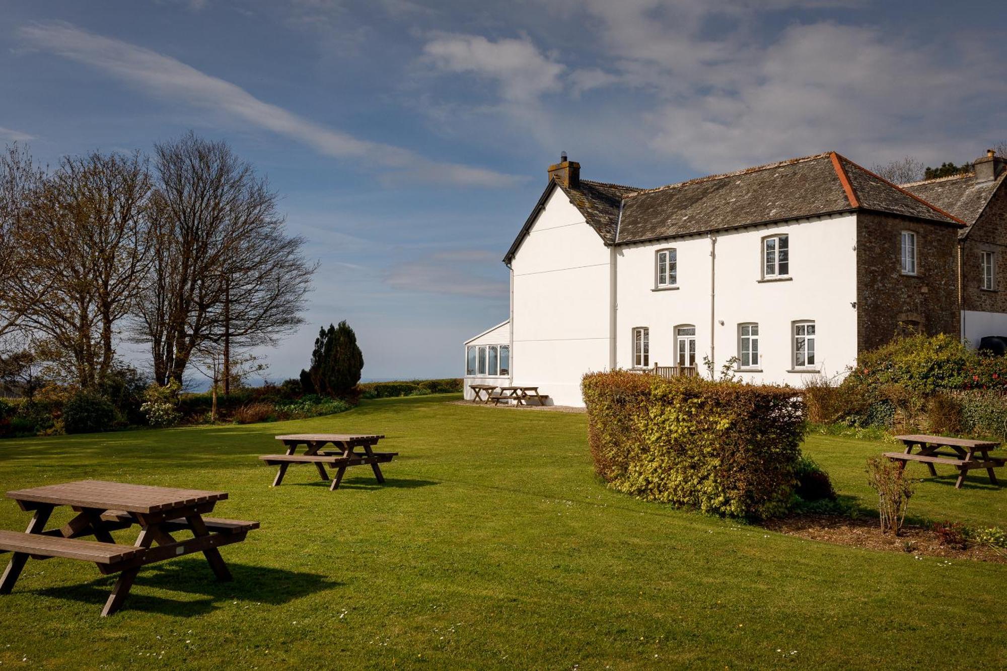 Bucklawren Farm Acomodação com café da manhã Looe Exterior foto