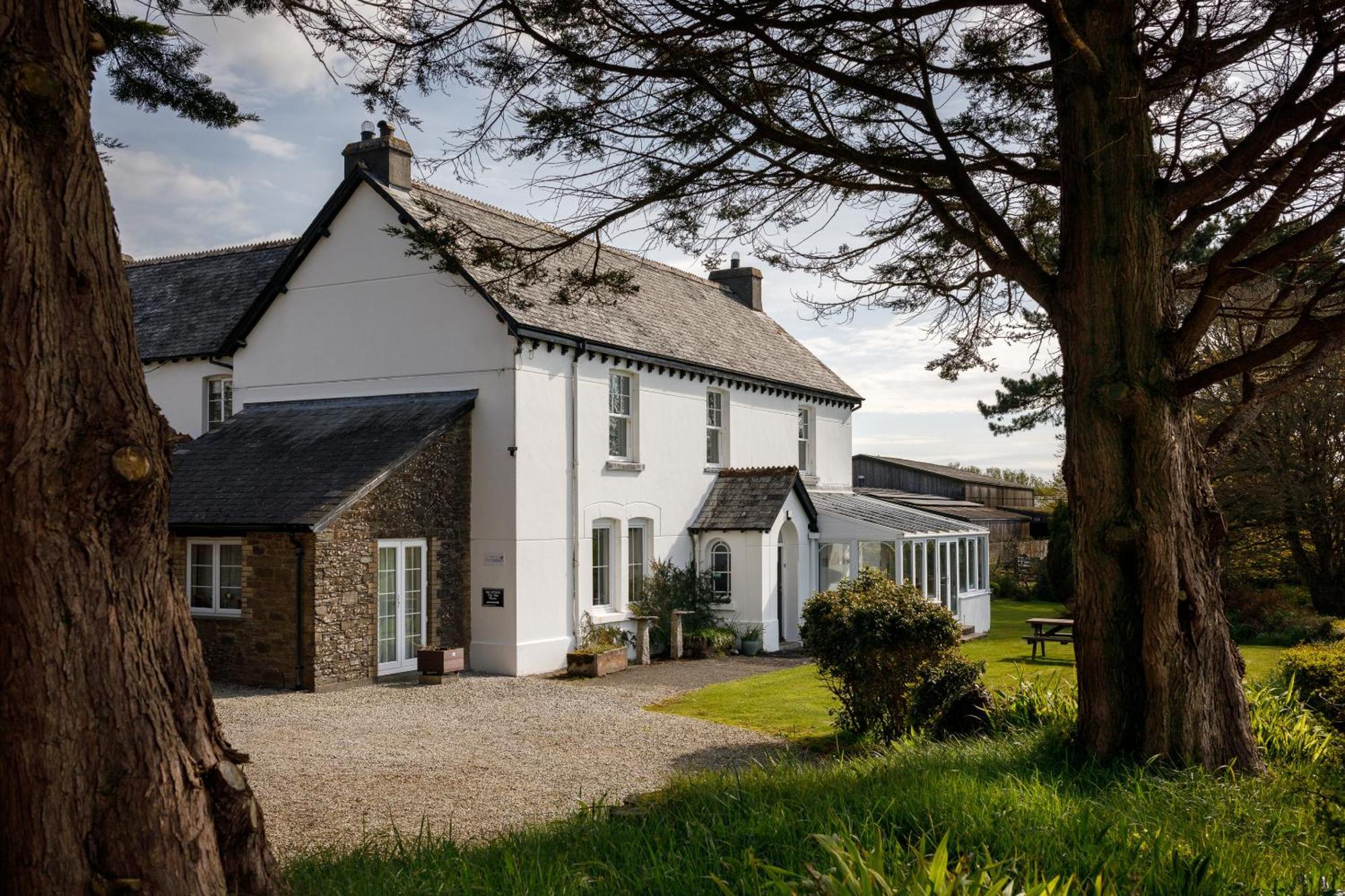 Bucklawren Farm Acomodação com café da manhã Looe Exterior foto